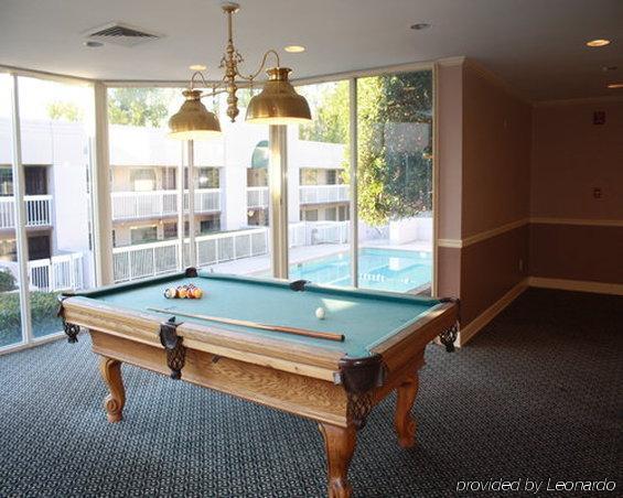 Live In Lodge Gainesville Facilities photo
